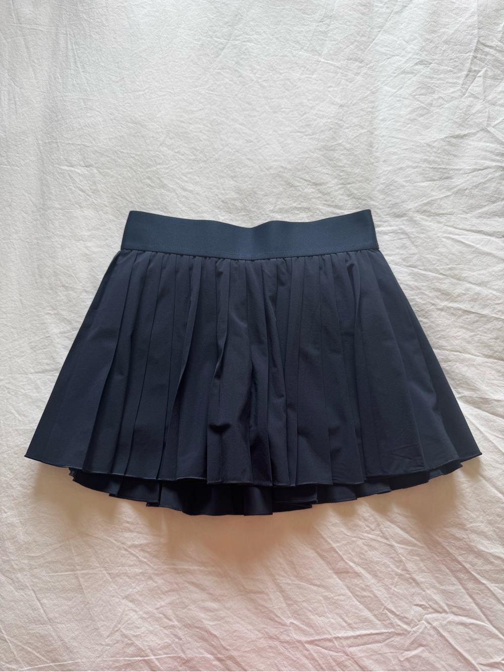 Aritzia TnaMove Tennis Micro Pleated Skirt - Admiral